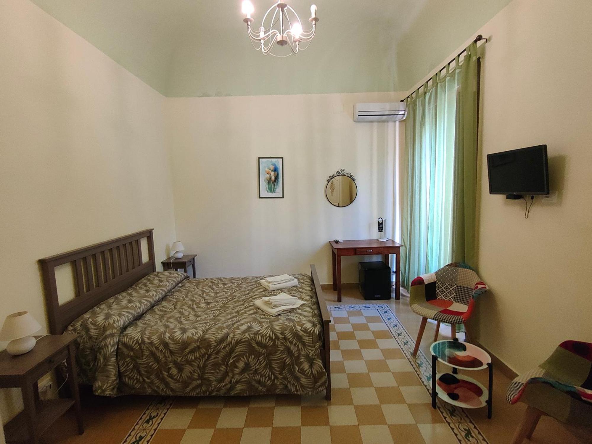 B&B Palazzo Corvino Palermo Bagian luar foto