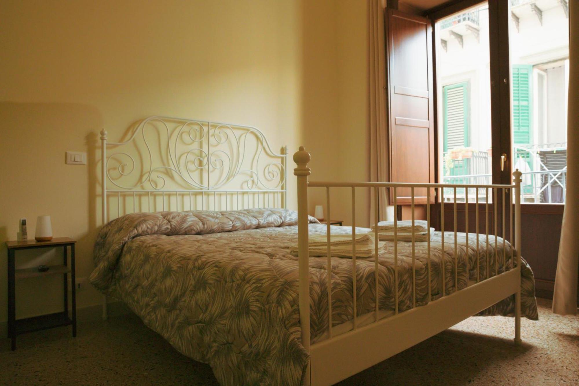B&B Palazzo Corvino Palermo Bagian luar foto